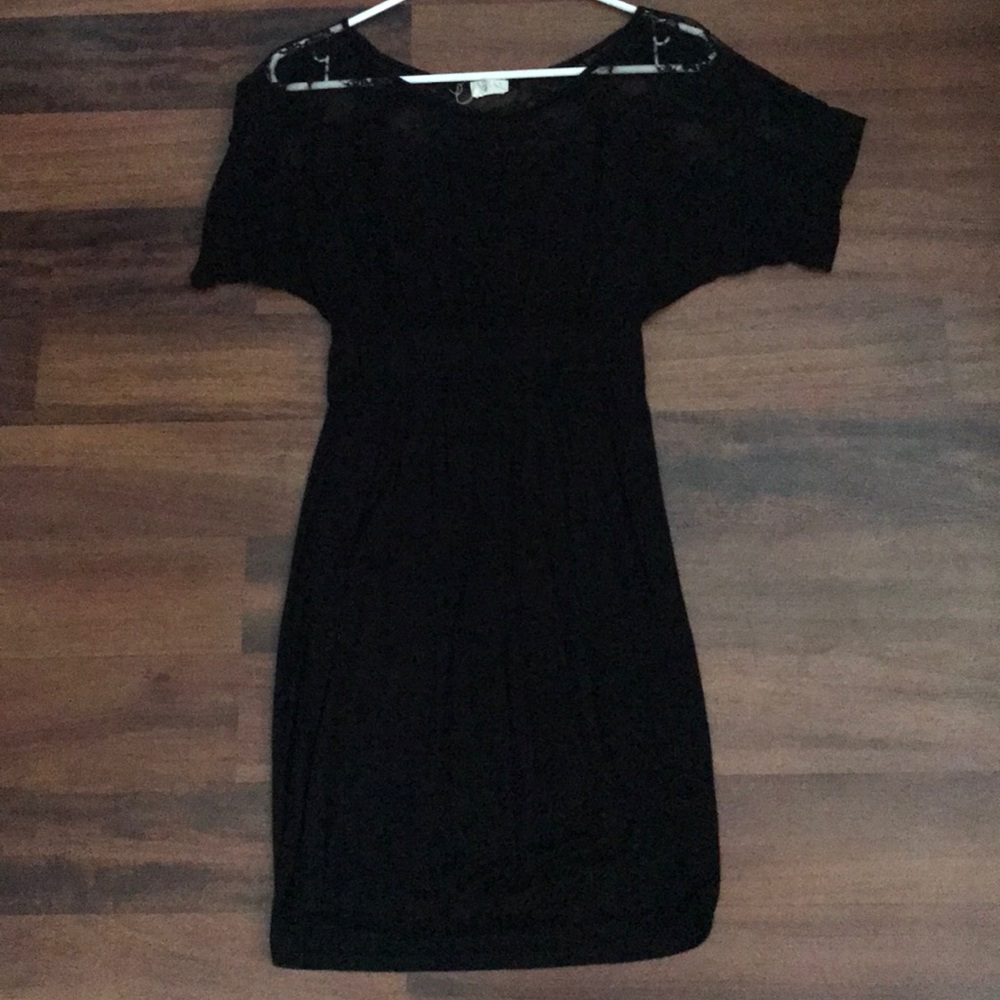 One clothing dress